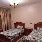شقة راقية مطلة علي كورنيش النيل المعادي - عوائل فقط